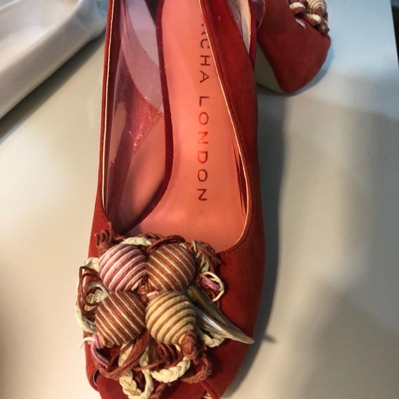 SOLD - Picture 3 of 7